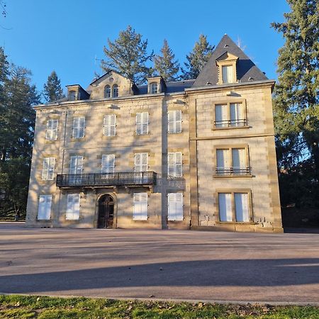 Chateau De Serignac Apartamento Malemort Exterior foto